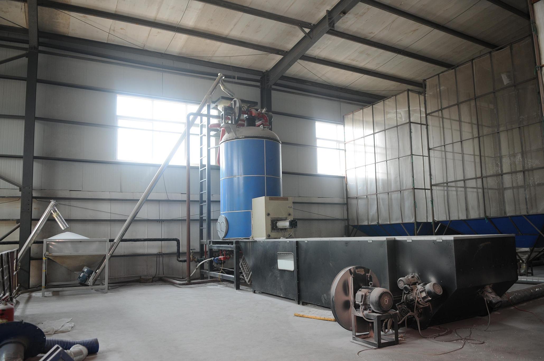 Extrusion foaming process of eps foaming machine